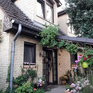 https://mijos.find-berlin-hotels.com